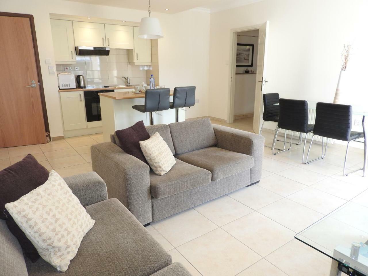 Hill View Hotel Apartments Pissouri Bagian luar foto
