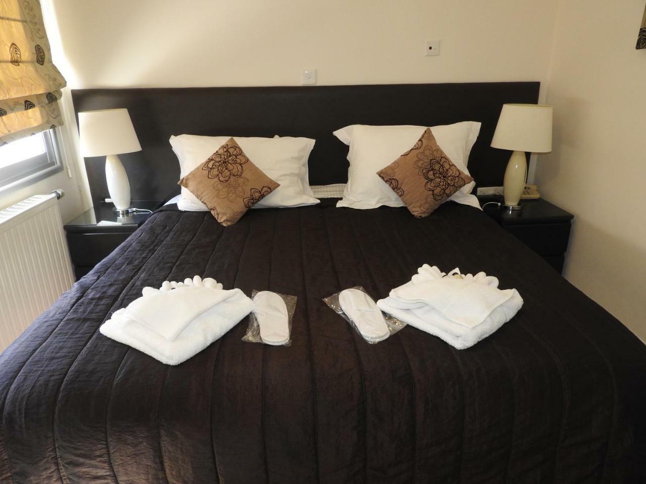 Hill View Hotel Apartments Pissouri Bagian luar foto