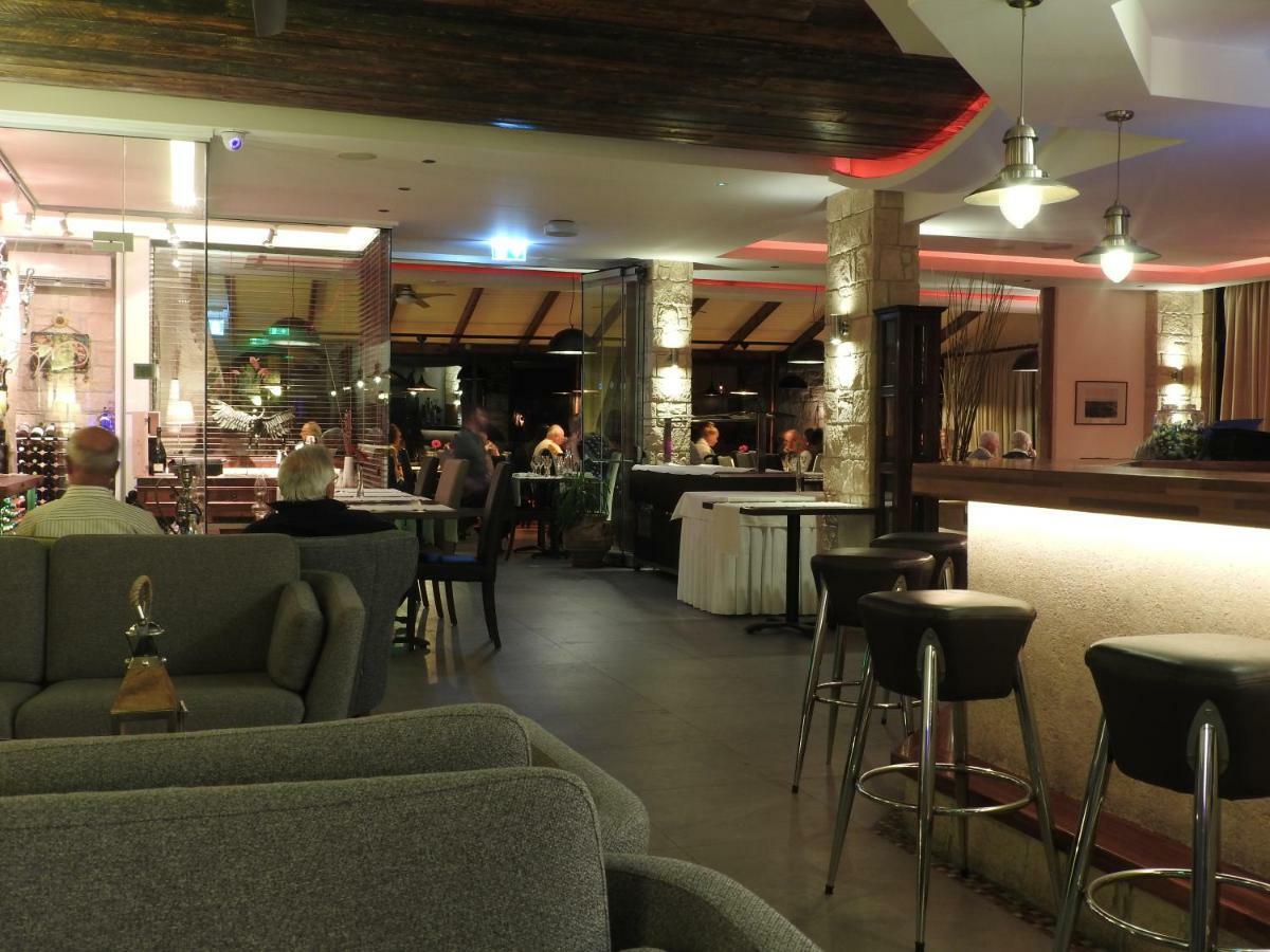 Hill View Hotel Apartments Pissouri Bagian luar foto