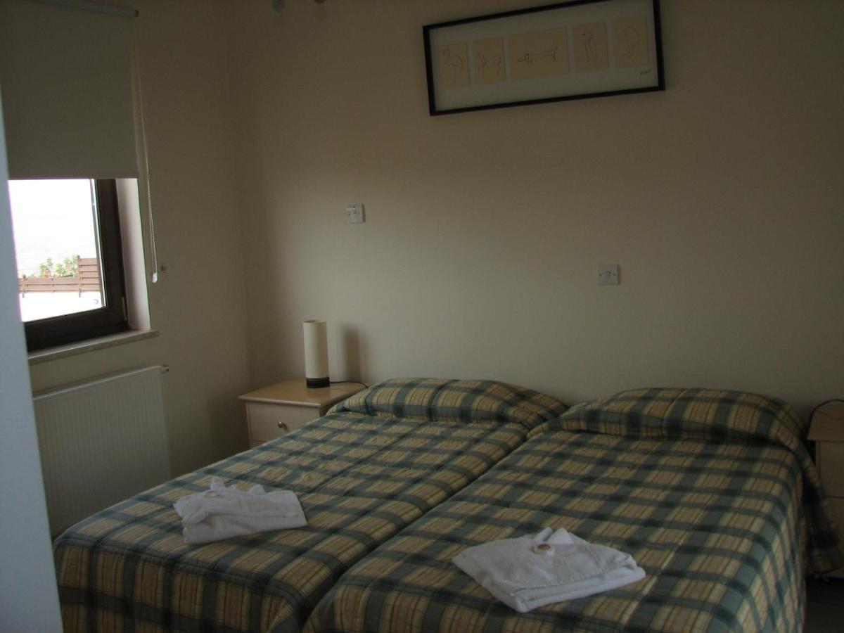 Hill View Hotel Apartments Pissouri Ruang foto